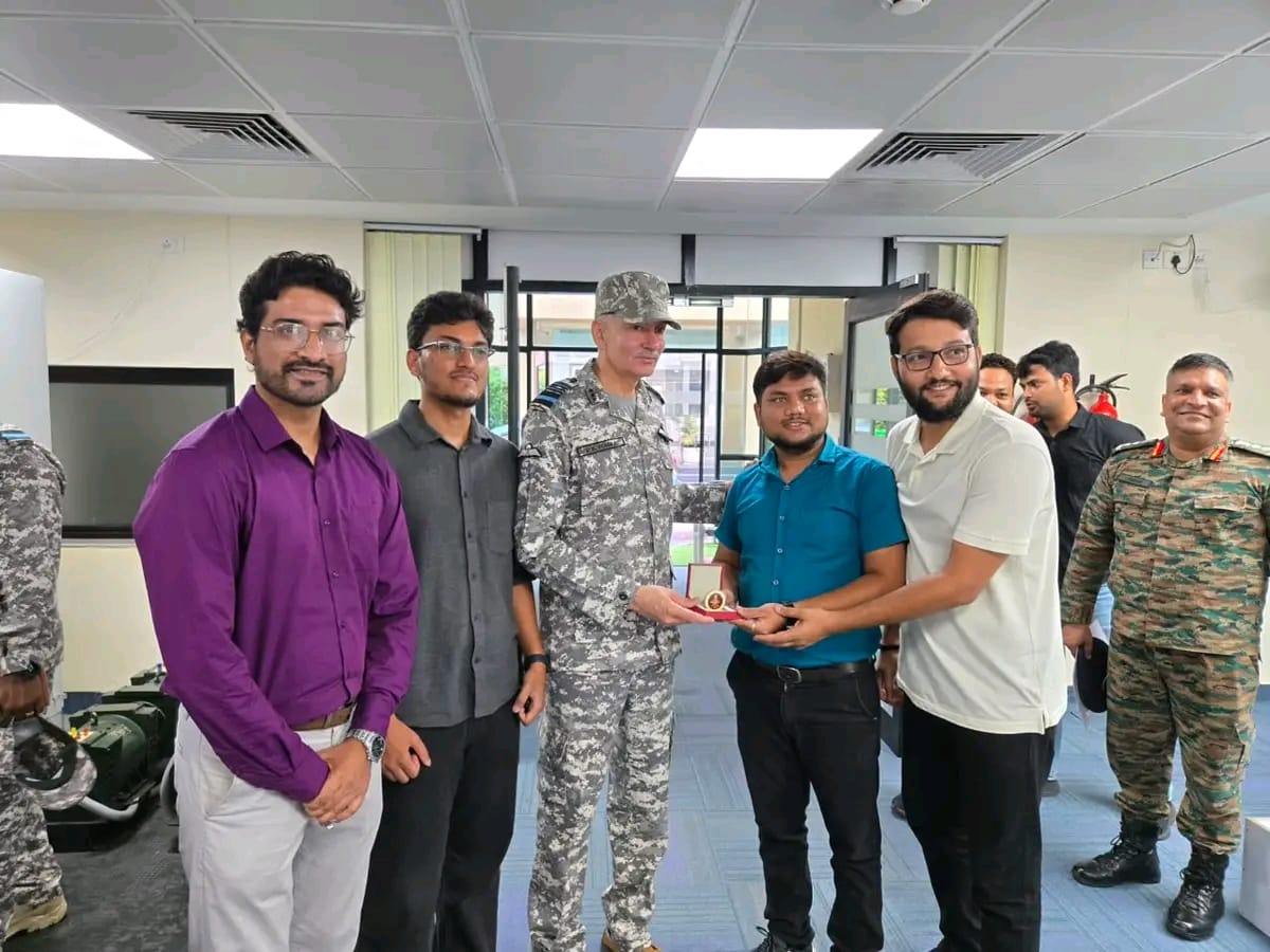 Air Marshal Praveen Keshav Vohra Visits C3iHub at IIT Kanpur, Reviews Indigenous Cybersecurity Innovations